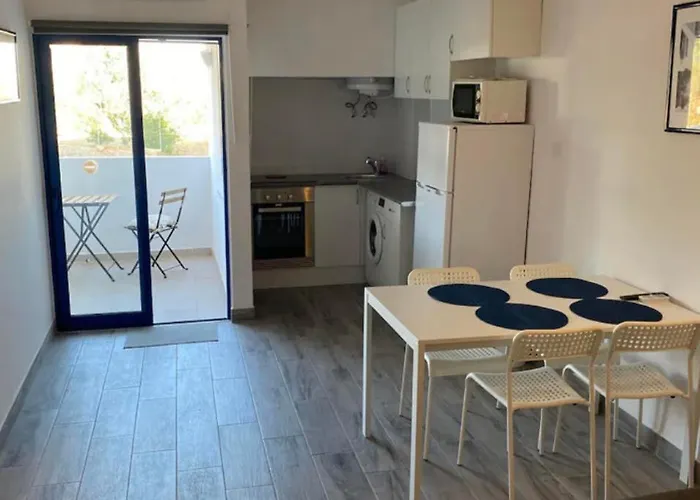 T1 Da Rocha, Apartment